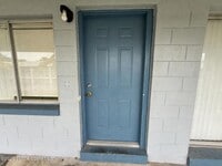 Building Photo - 180 Minna Ln