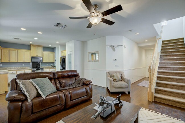Building Photo - Experience the Best of Lincoln Crossing Li...