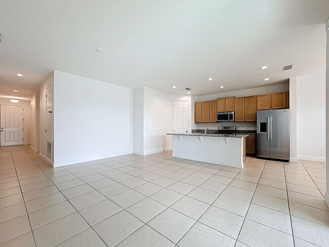 Building Photo - Hanover Lakes-2889 Nottel Drive St. Cloud