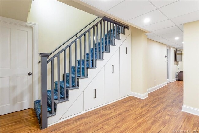 Building Photo - 6 Searles Rd