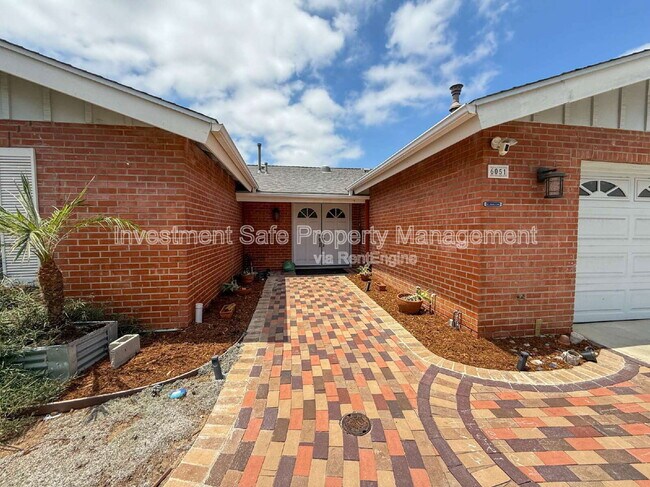 Building Photo - 6051 Bounty St