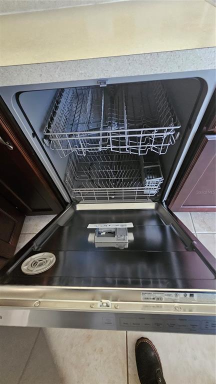 Building Photo - 15944 SW 53rd Ct