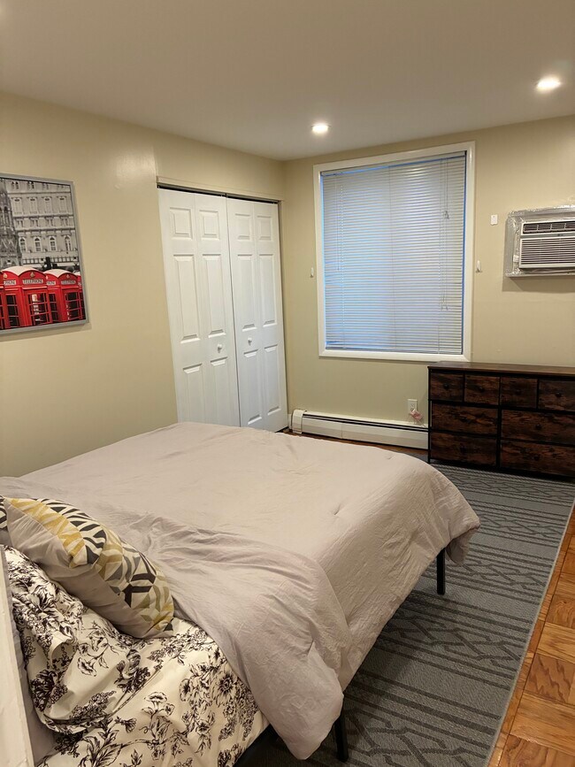 Building Photo - 3000 7th St NE