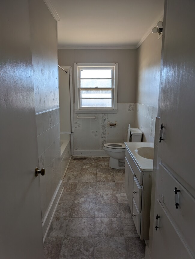 Building Photo - 3162 MS-15