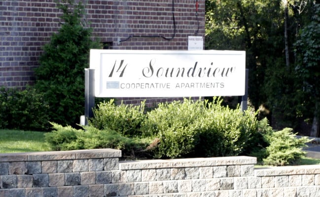 Building Photo - 14 Soundview Ave