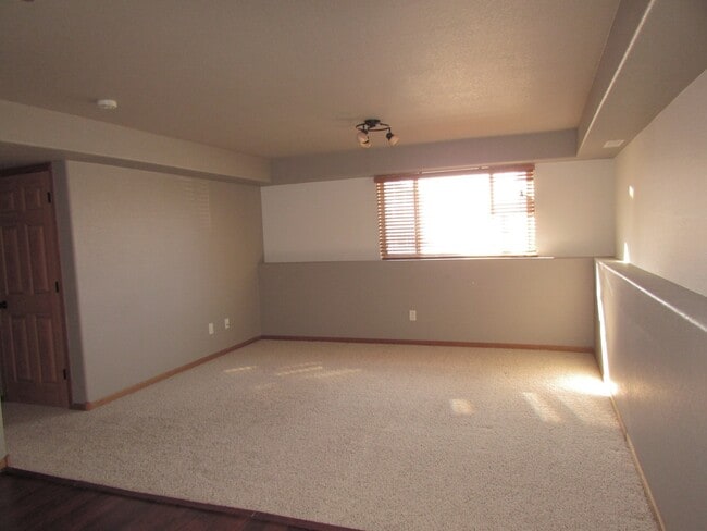 Building Photo - 3 BEDROOM | 2 BATH | CENTRAL AIR | RAPID VALLEY
