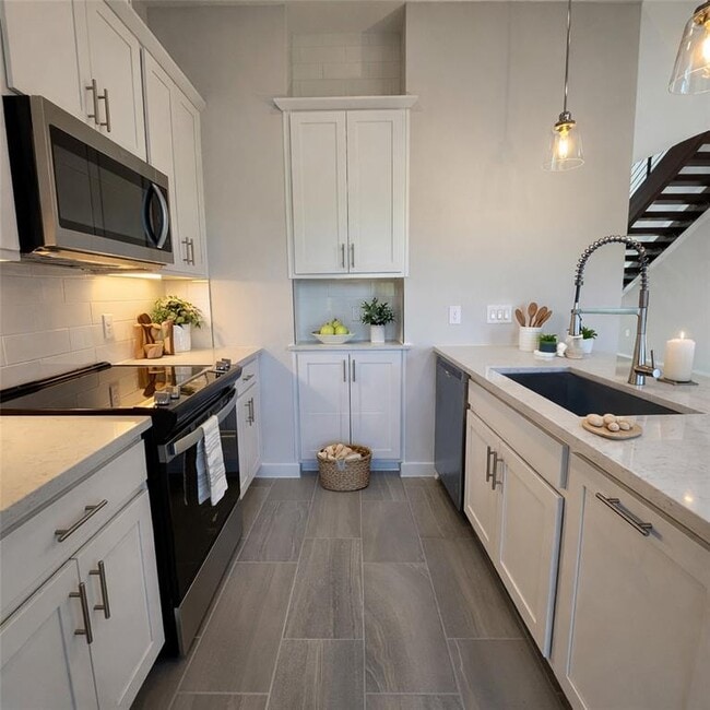 Building Photo - 12001 Vista Parke Dr