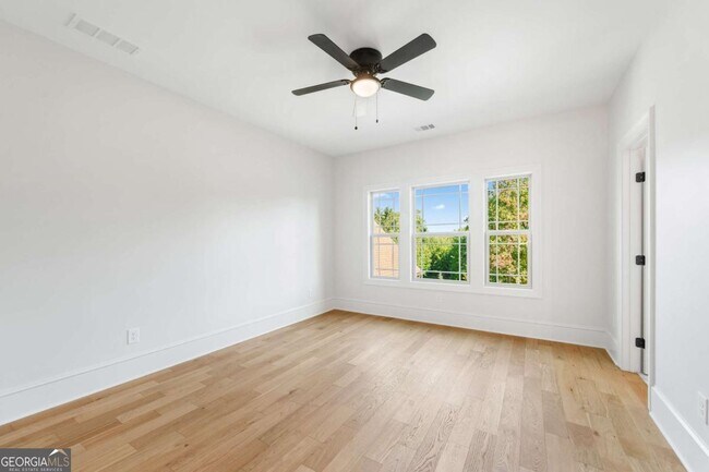 Building Photo - 4563 Fawn Path