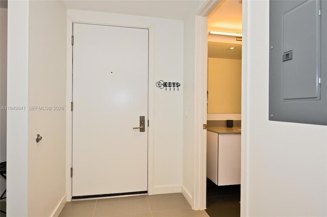 Building Photo - 1600 NE 1st Ave