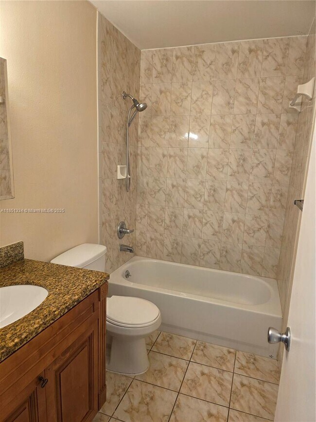 Building Photo - 6945 SW 111th Ct