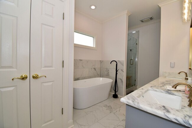 Building Photo - 3 Bed, 2 Bath Home in Ruston