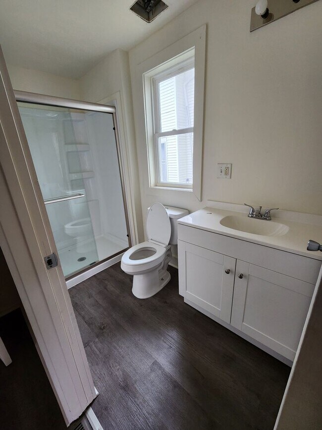 Building Photo - 511 S Michigan Ave