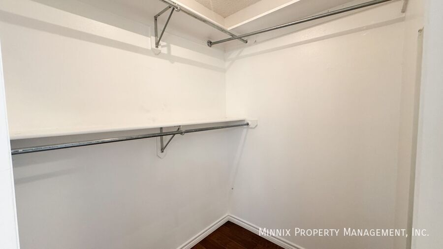 Building Photo - 156 Frankford Ct