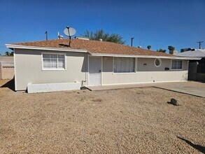 Building Photo - MOVE IN READY!!!RENT TO OWN 4 BEDROOM 1 BA...