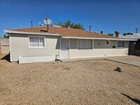Building Photo - MOVE IN READY!!!RENT TO OWN 4 BEDROOM 1 BA...