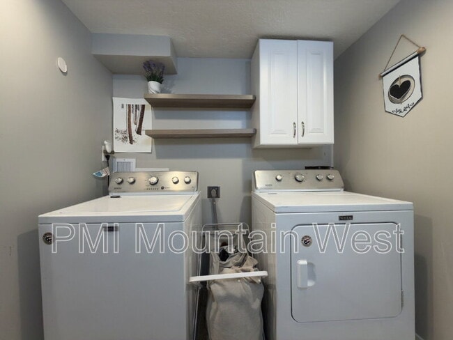 Building Photo - 76 W 1300 S