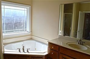 Building Photo - 116 N Brewer Ct