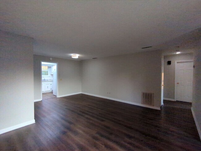 Building Photo - 4669 Cary Ln
