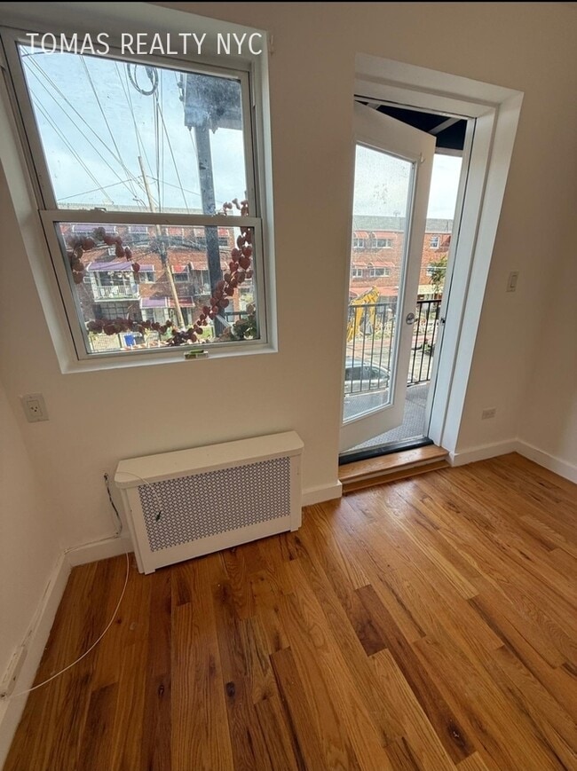 Building Photo - 459 Commonwealth Ave