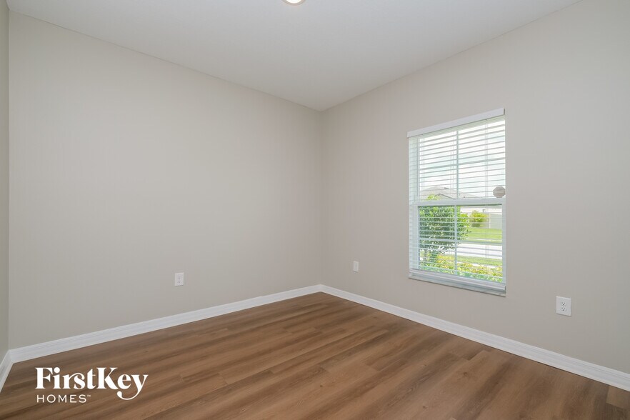 Building Photo - 18750 Alfaro Loop