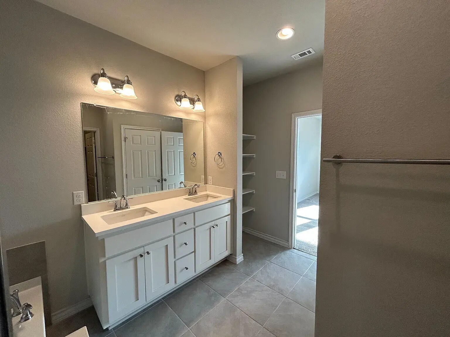 Building Photo - 7305 Vidrine St