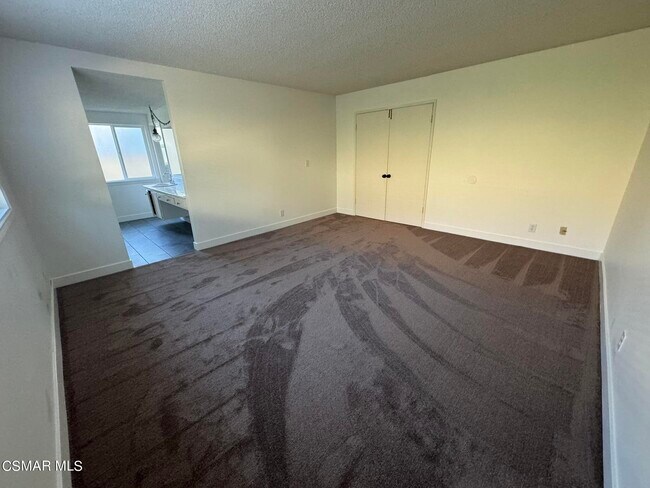 Building Photo - 2261 Birchfield St