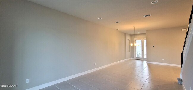 Building Photo - 111 Longridge Ln