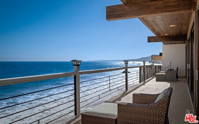Building Photo - 24638 Malibu Rd