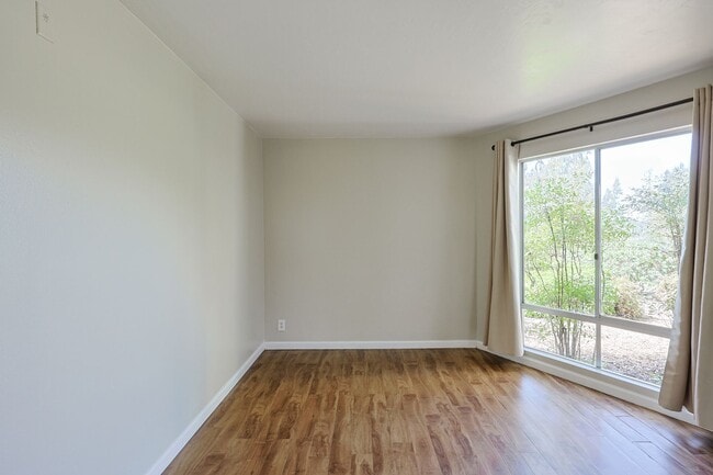 Building Photo - 5708 Baltimore Dr