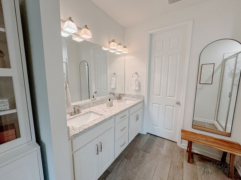 Building Photo - 1078 Persimmon Dr
