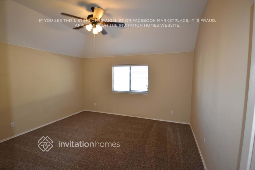 Building Photo - 9156 Brook Hill Ln