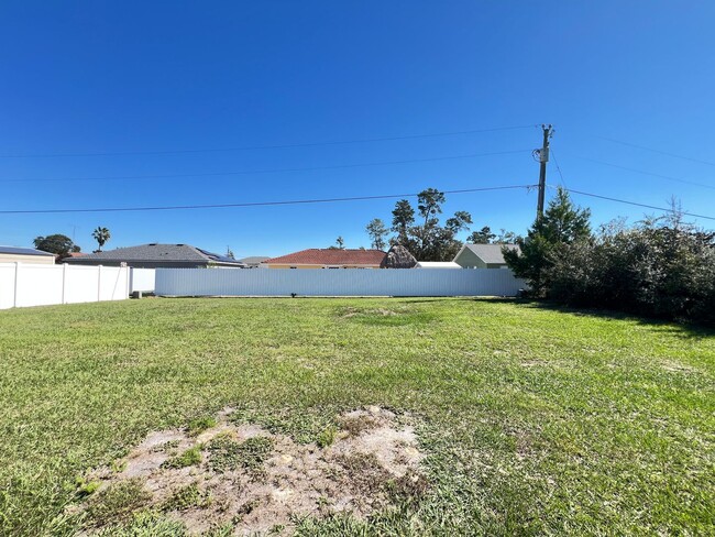 Building Photo - BEAUTIFUL 3 BD/2BA Home in Beautiful Ocala!!!