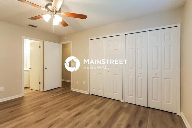Building Photo - 3 Bedroom Pet-Friendly Home in Middleburg,...