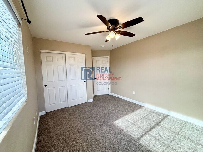 Building Photo - 5303 Territorial St