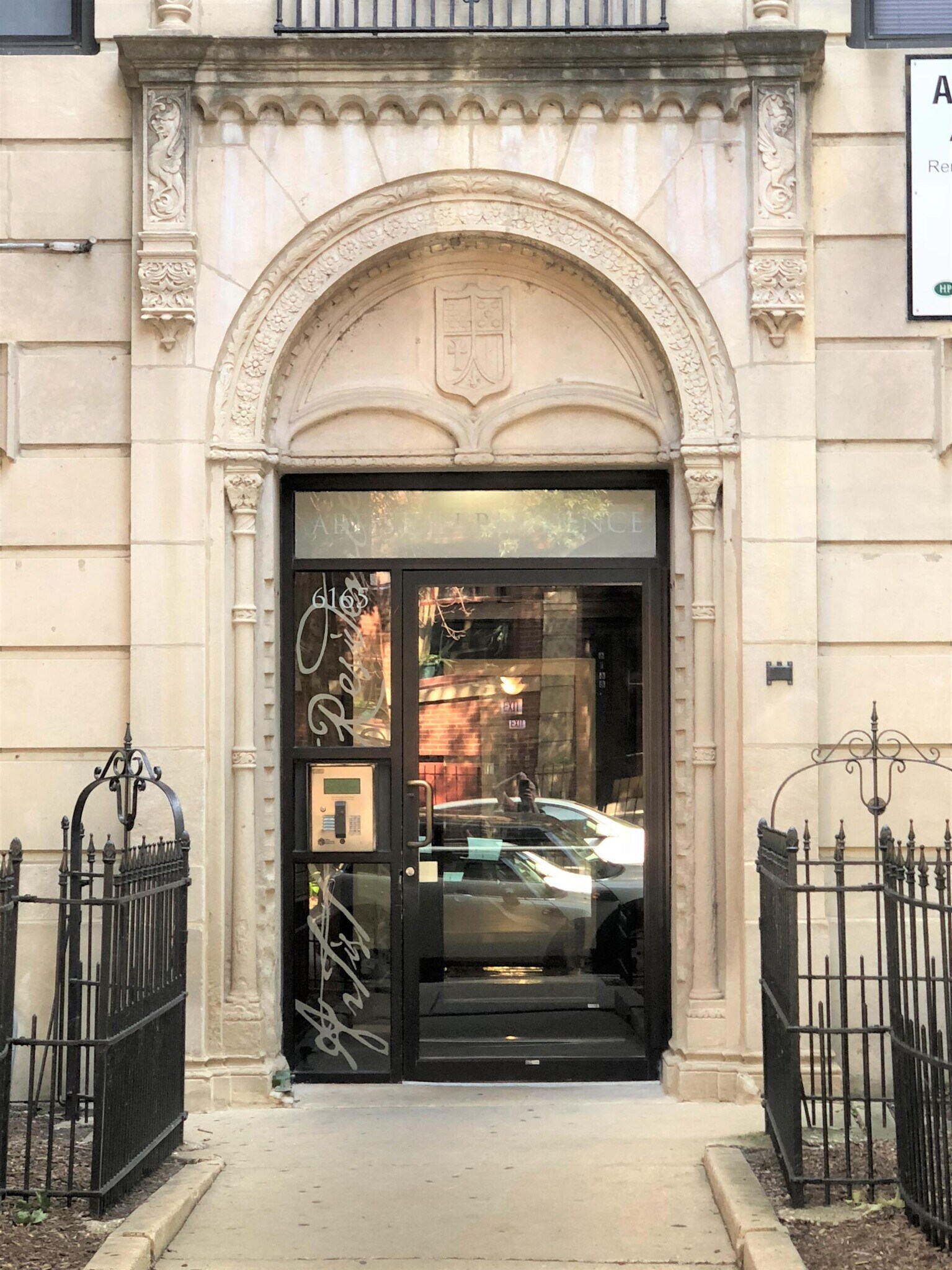 Building Photo - 6233 N Winthrop Ave