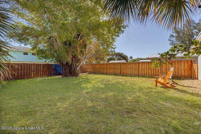 Building Photo - 722 Granada St