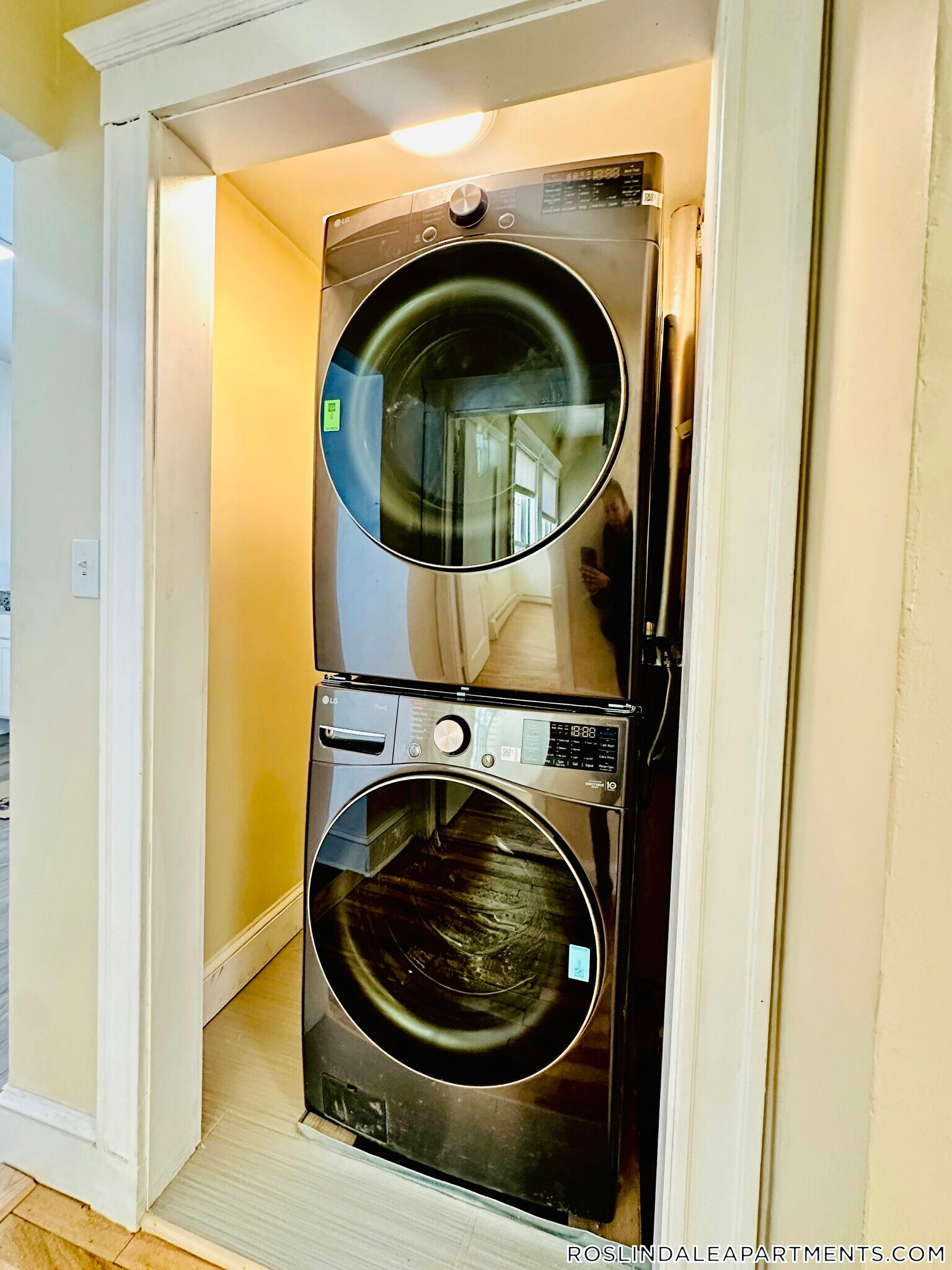 Building Photo - 316 Cornell St