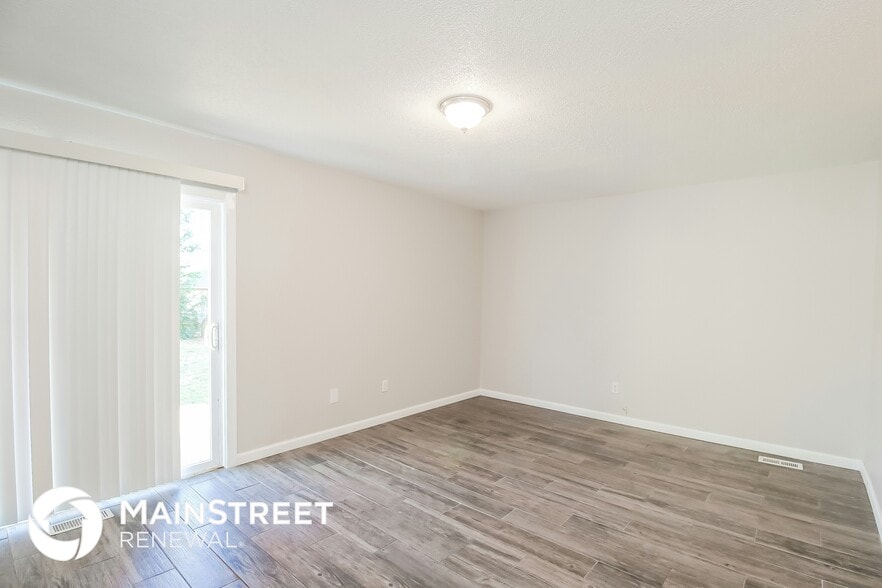 Building Photo - 712 NW 139th St