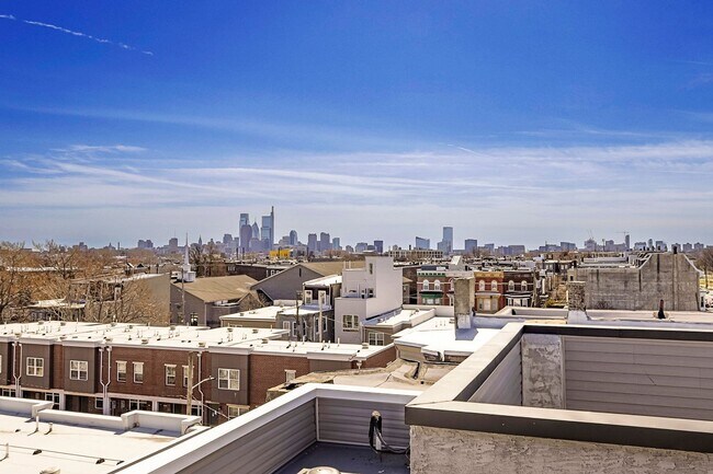 Building Photo - 1925 N 33rd St