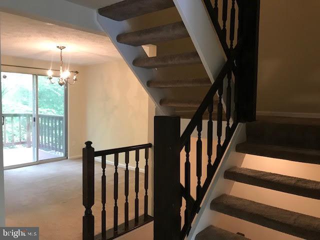 Building Photo - 16198 Henderson Ln