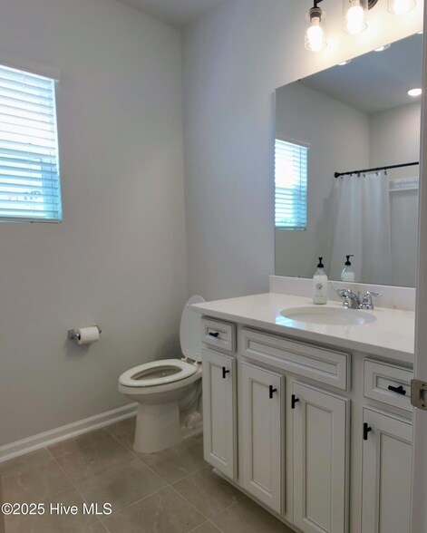 Building Photo - 344 Eagle Claw Dr
