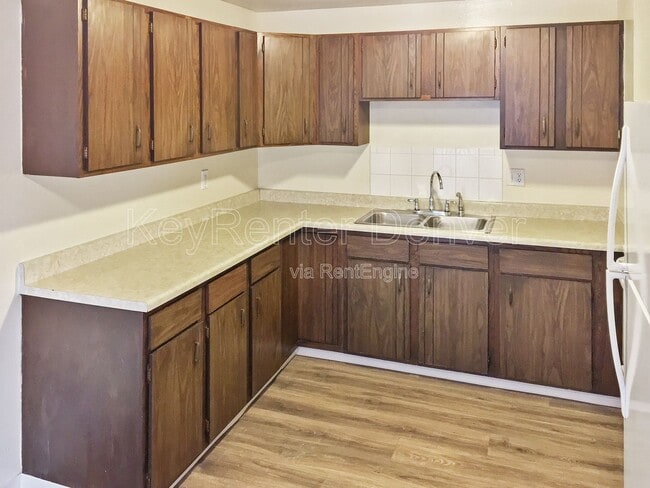 Building Photo - 9165 Perry St