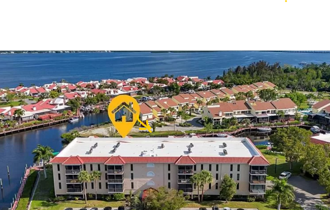 Building Photo - 25188 E Marion Ave