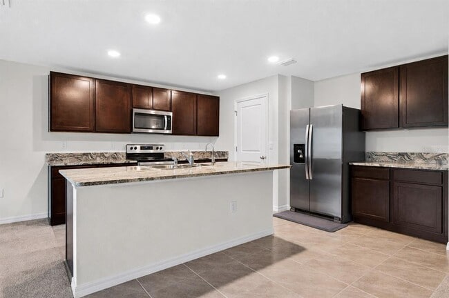 Building Photo - 5442 Diantha Way