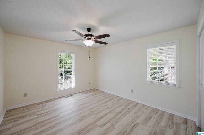 Building Photo - 1828 Jacobs Ln