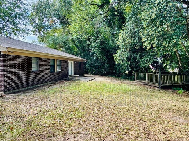 Building Photo - 114 Till Ct