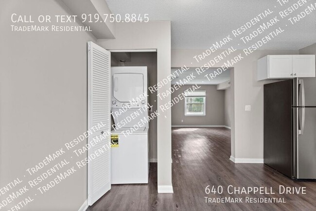 Building Photo - 640 Chappell Dr