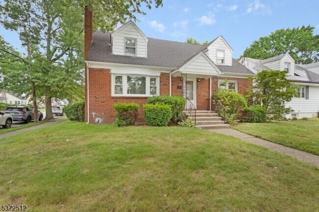 Building Photo - 141 Crosby Ave