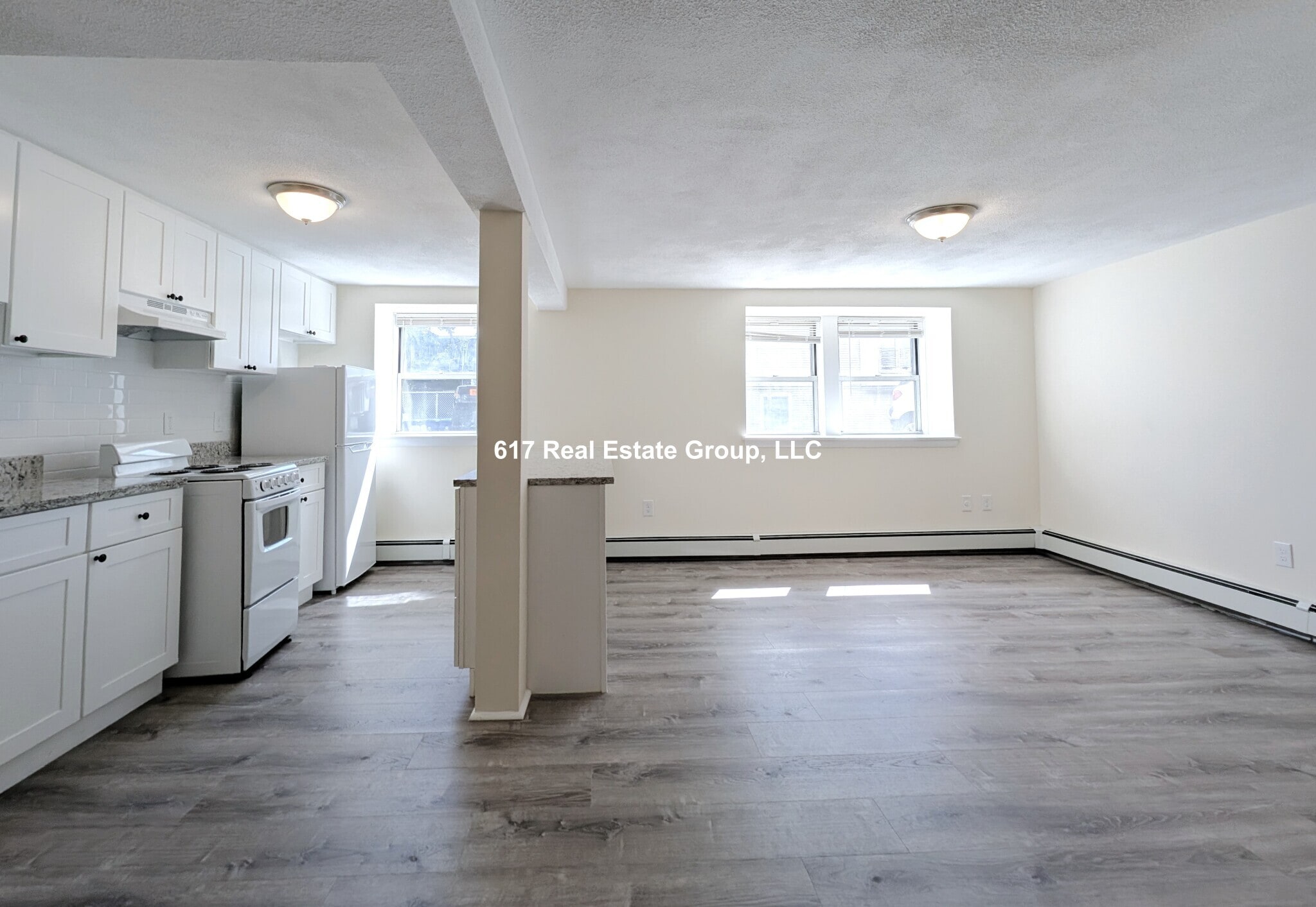 Building Photo - 160 N Beacon St