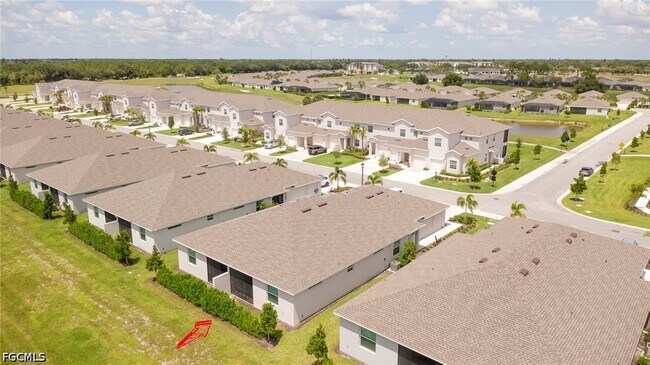 Building Photo - 20601 Hazelnut Ct